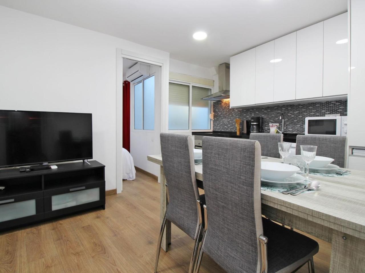 Del Parque Flats Beatas Apartment Malaga Bagian luar foto